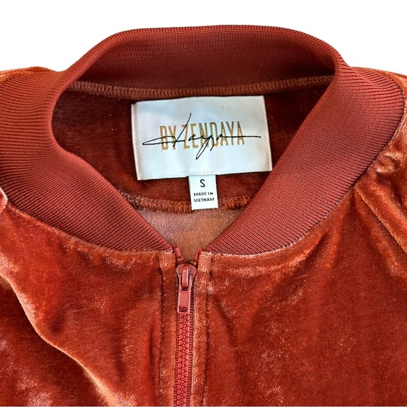 Daya by Zendaya Burnt Orange Velour Track Jacket Full Zip - Size S - Picture 5 of 5